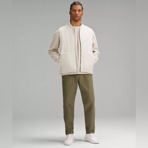 NWT Lululemon Men’s Insulated Utility Vest Size Medium Color Bone.